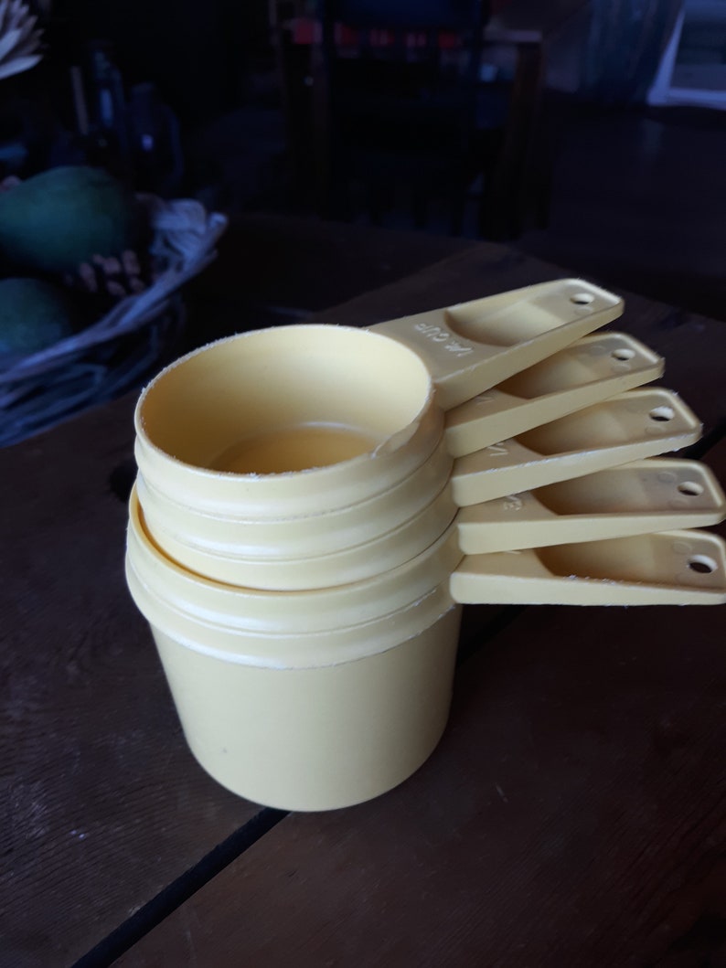 Vintage Yellow Tupperware Measuring Cups Set of 5 Etsy