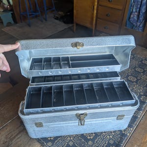 aluminum fishing tackle boxes Box, 4 Layers Fishing Box, Tackle Boxes, Quick-Access Top Storage with Lid for Fishing Gear and Accessories,Greyby KUKLIPJIM : Sports & Outdoors Our best Vtg Umco Aluminum Fishing Tackle