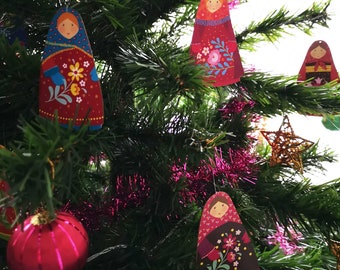 DIY, printable pour fabriquer 24 décorations de Noël en papier "Matriochkas". Fichiers A4 et USLetter