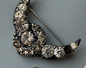 Art Deco Crescent Moon Rhinestone Brooch