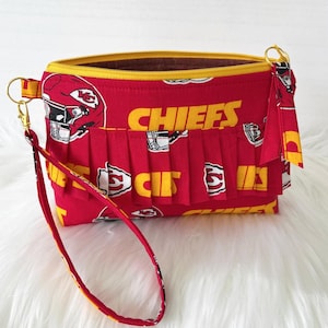 Kansas City Chiefs Wristlet - Chiefs Gift for Her - Kansas City Chiefs Pouch - Ruffled Chiefs Wristlet