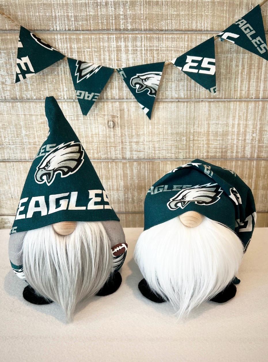Philadelphia Eagles Gnomes - Philadelphia Eagles Gifts - Eagles Football Gnomes