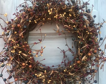 Farmhouse Pip Berry Wreath