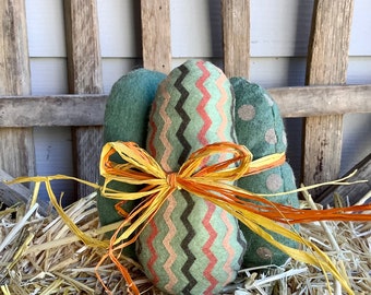 Small Primitive Fabric Easter Eggs