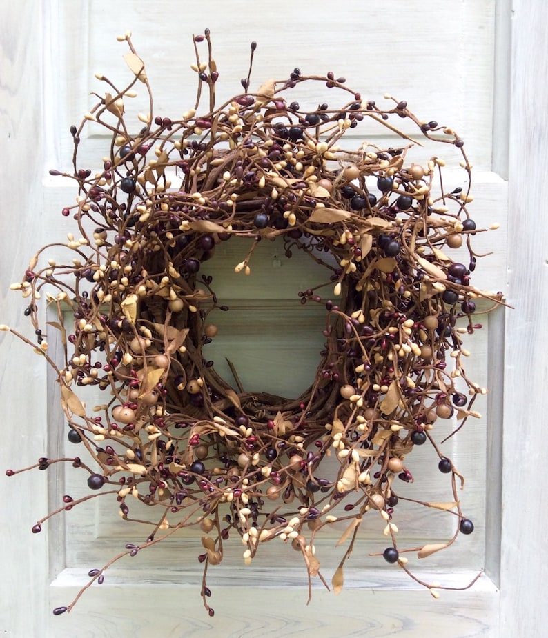 Mulberry Pip Berry Wreath, Rustic Wreath, Mini Wreath, Country Wreath, Front Door Wreath, Primitive Wreath, Candle Wreath, Mini Wreath, image 1