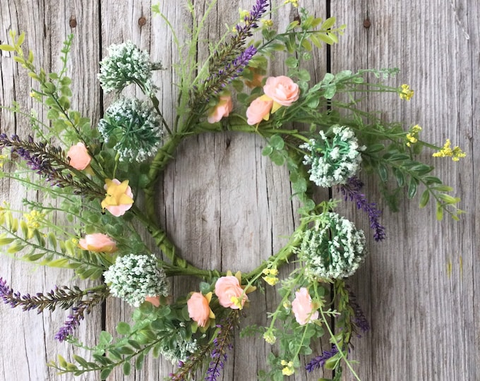 Featured listing image: Apricot Rose Wreath