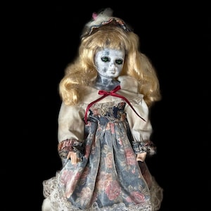 Creepy Horror Doll Carol, Goth Doll, Spooky Doll, OOAK, Haunted Doll, Halloween Decor