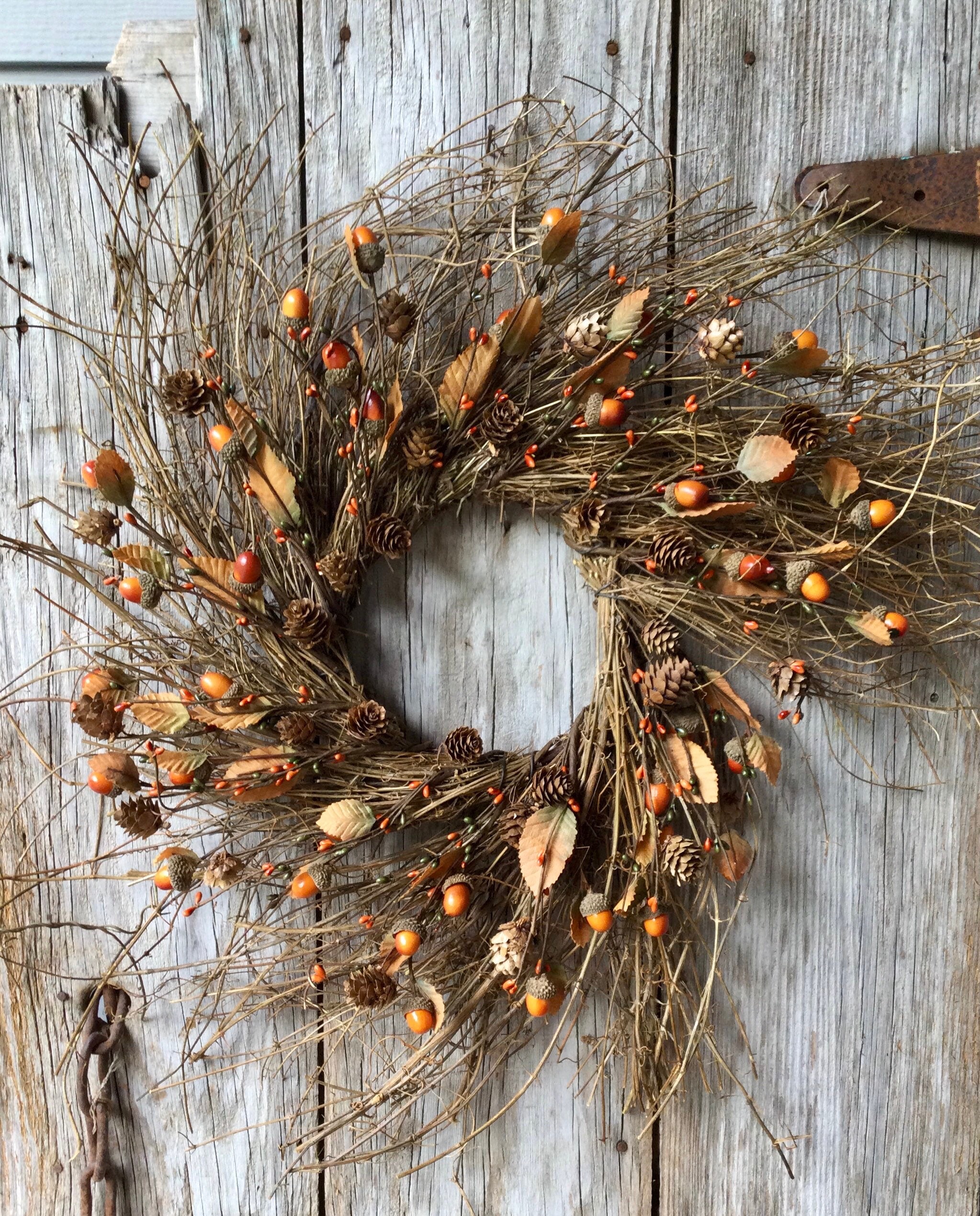 Rustic Autumn Wreath with Pip Berries, Acorns and Fall Leaves