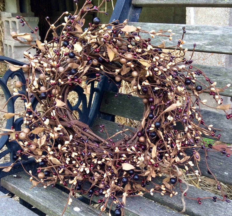 Mulberry Pip Berry Wreath, Rustic Wreath, Mini Wreath, Country Wreath, Front Door Wreath, Primitive Wreath, Candle Wreath, Mini Wreath, Bild 2