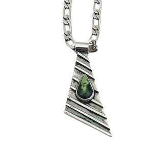 Unisex sterling silver chiseled pendant with Guatemalan jade on a 925 sterling silver chain one by one.