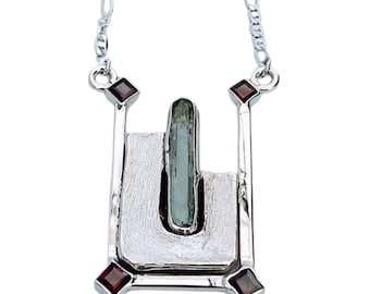 Unisex pendant 925 sterling silver with raw aquamarine and garnets with integrated chain