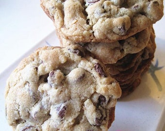 Christmas/New Year/Winter gift cookies--homemade cookies--Homemade Ultimate Chocolate Chip Cookies---Homemade holiday gifts--2 dozens