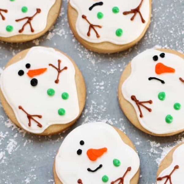 Christmas gift cookies---Homemde Royal icing decorated snowman Vanilla Sugar Cookies---Holiday snowman cookies--one dozen