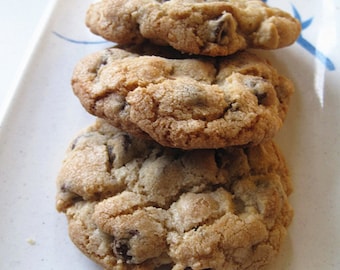 Christmas/New Year/winter gift cookies---homemade cookies--Homemade Ultimate Chocolate Chip Cookies----Homemade holiday gifts---one dozen
