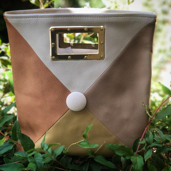 Vintage 1960’s Mod Purse