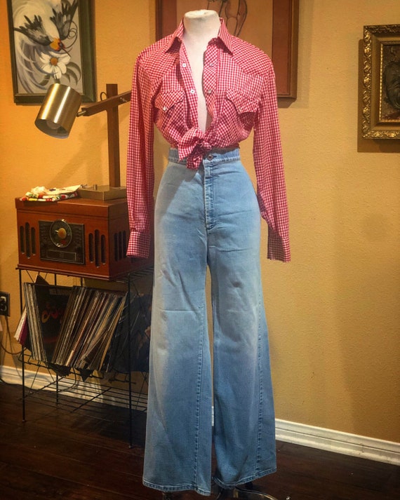 Vintage 1970’s Distressed Levi’s High Waisted Jean