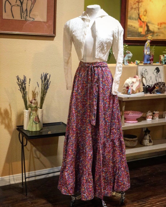 Vintage 1970’s Cotton Floral Prairie Skirt