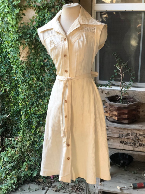 Vintage 1970’s Cream Dress