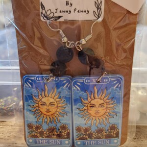 Pendientes de la carta del tarot del sol