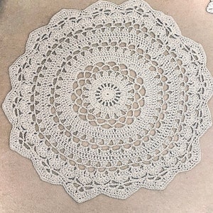 Rug, Crochet Floor Rug, Round Rug, decorative floor rug, nursery rug, mandala rug image 2