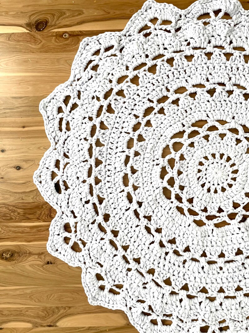 Rug, Crochet Floor Rug, Round Rug, decorative floor rug, nursery rug, mandala rug image 4