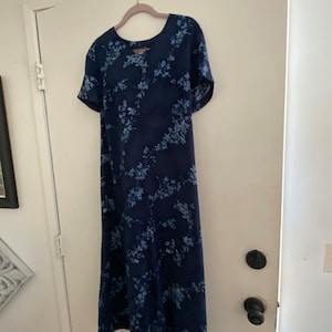 Vintage Blue Floral Shift - Norton McNaughton - Petite - size L - Mid Ankle length - Umpire Waist back Tie - Short sleeve