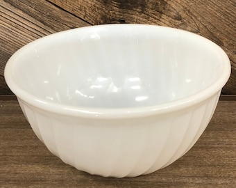 Vintage Fire King Bowl - Fire King White Swirl 8 Inches Mixing
