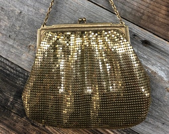 Gold Whiting & Davis Handbag / Vintage Gold Whiting Davis Mesh Handbag / Retro Gold Mesh Disco Purse / Vintage Gold Evening Handbag Purse