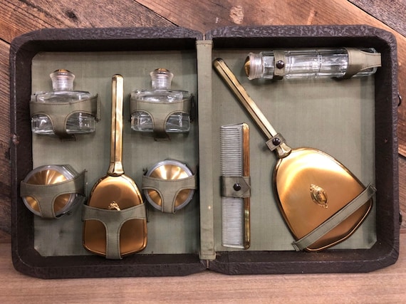 Travel Vanity Set Travelling Beauty Cosmetic Makeup Hong Kong Travel Vanity Set Travelling Beauty, Vintage Makeup Case With Mirror