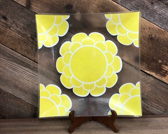 Yellow Floral Platter / Square Yellow Flower Plate / Groovy Flower Power Serving Plate / Mod Flower Serveware / Yellow Dish Plate