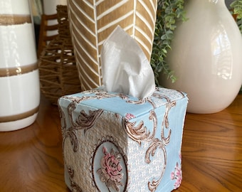 Fabric Tissue Box Cover. Square Tissue box cover. Tissue Box Cover. Vintage Style Tissue Box Cover. Jacquard Fabric Tissue Box Cover