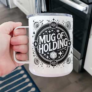 Mugg med Holding, Dungeons and Dragons-inspirerad isolerad resemugg i rostfritt stål med lock, 355 ml
