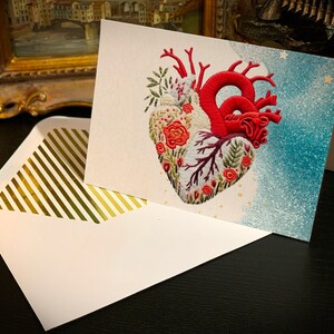 Knitted Anatomical Heart Romantic Valentine's Day Greeting Cards with Elegant Striped Gold Foil Envelopes, 5 Cards/5 Envelopes, 5in x 7in