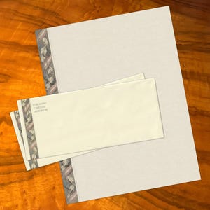 Darcy, Luxurious Handcrafted Stationery Set for Letter Writing, Personalized, 12 Sheets/10 Envelopes