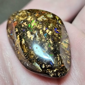 45cts Green/Blue Boulder Opal (JSM69)