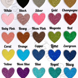 Puede incluir: Una tabla de 20 formas de coraz&oacute;n de purpurina en varios colores, incluyendo blanco, negro, plata, oro, champ&aacute;n, rosa beb&eacute;, rosa, rosa ne&oacute;n, magenta, rojo, coral, naranja, cobre, lima, verde, amarillo, azul ne&oacute;n, azul, azul real, azul marino, lavanda, morado oscuro, aguamarina, azul verdoso y oc&eacute;ano.