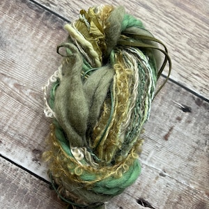 Craft Yarn Pack Threads Fibre Mixed Media Weaving Junk Journals 16x2 Yards Forest Green