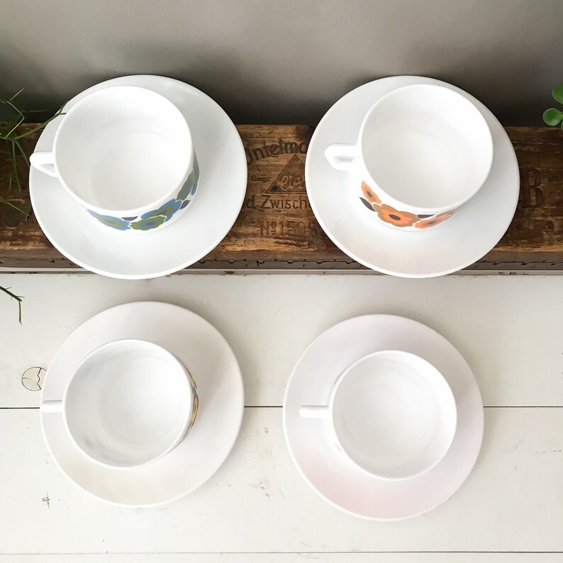 Arcopal Lotus Large Cups & Saucers Retro Floral Pattern Soup Etsy