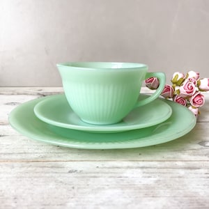 Fire King Jadeite Trio, Bread or Salad Plate, Cups & Saucer, Jane Ray Jadeite Breakfast Set, Vintage Hnchor Hocking Jadeite Dinner Ware