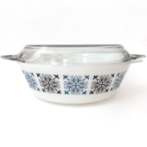 Vintage JAJ Pyrex Chelsea Casserole: Black & Blue Lidded Oven Dish