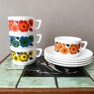 Vintage Arcopal Lotus, Cups & Saucers, Coffee Cups. Retro Orange / Red, Floral Pattern, 70's French Pyrex Kitchenware