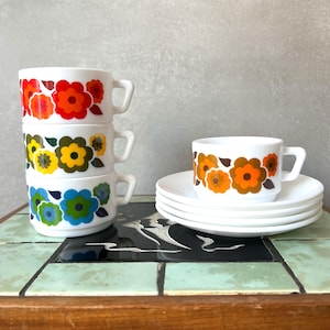 Tazas y platillos de café Arcopal Lotus vintage, tazas de café, naranja/rojo retro, estampado floral, vajilla Pyrex francesa de los años 70.