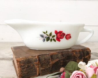 JAJ Pyrex June Rose, Gravy Boat, Vintage Sauce Jug, Red Rose sauce bowl, 60's Cottage Chic, Vintage English Tableware