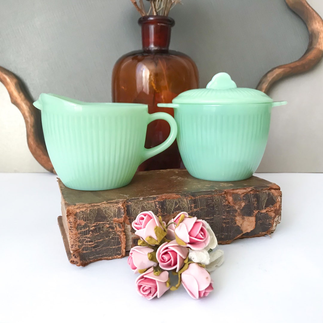 Fire King Jadeite Sugar Bowl, Creamer / Milk Jug, Jane Ray Jadeite