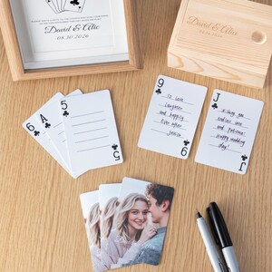 Libro de invitados de boda personalizado con naipes/Libro de invitados con firma de boda única/Baraja de cartas para fiesta de compromiso/Regalo de boda