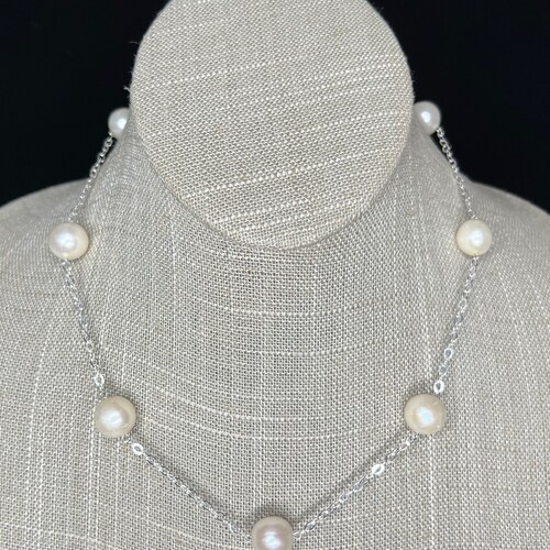 Pearl shops tin cup necklace