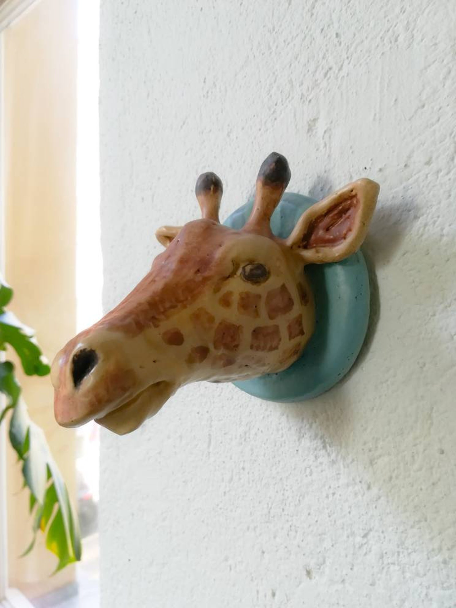 giraffe and annika trophy guide