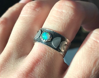 Ethiopian Welo Opal Moon Phase Ring- Cigar Band, Sz 6.75, Sterling Silver Moon Jewelry, Celestial Jewelry