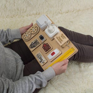 Dementia Fidget Board: Sensory Activity for Alzheimer's, Nursing Home Gift