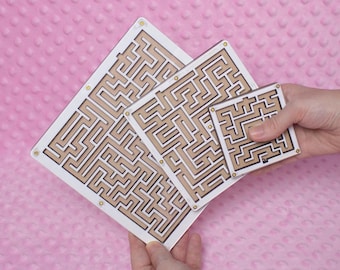 Handheld Wooden Maze Game for Kids, Cooperative Logic & Focus Activity